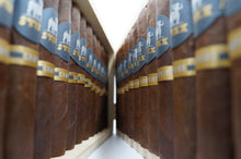 Load image into Gallery viewer, Campeiro