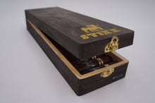 Load image into Gallery viewer, Pug